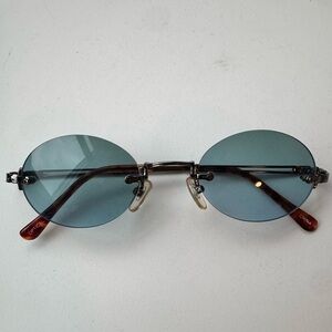 Oval Blue Sunglasses